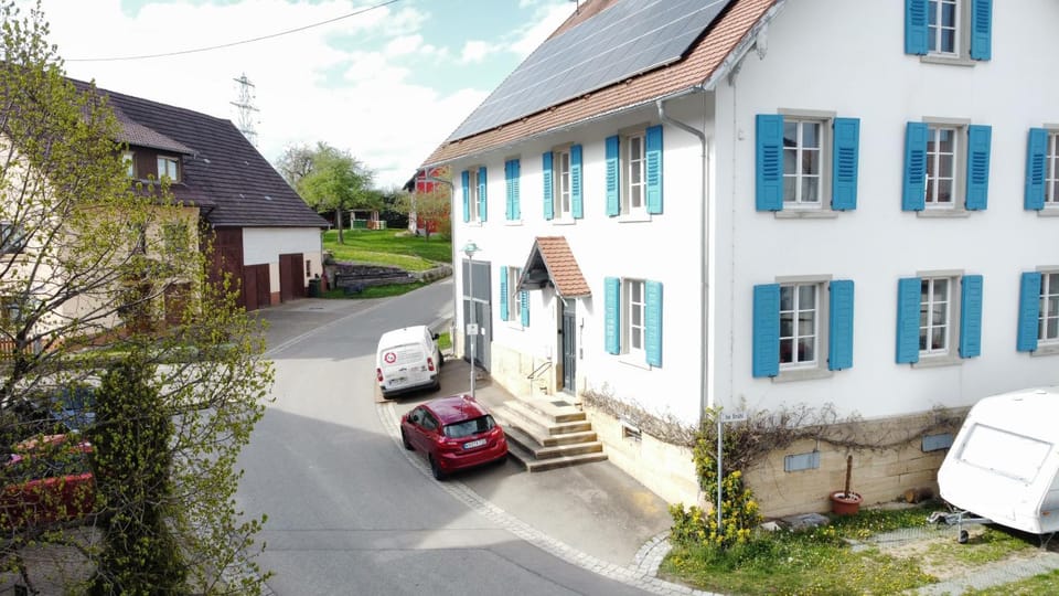 Property building, Street view