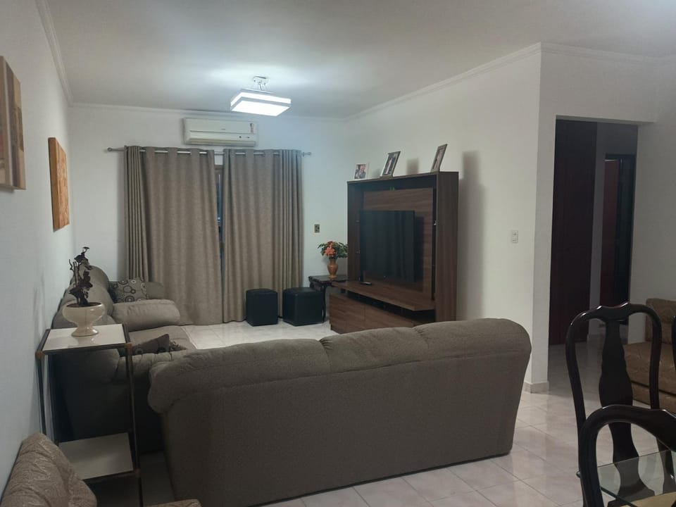 Apartamento T16 3 dormitórios com ar-condicionado em Mongaguá Apartment in State of São Paulo