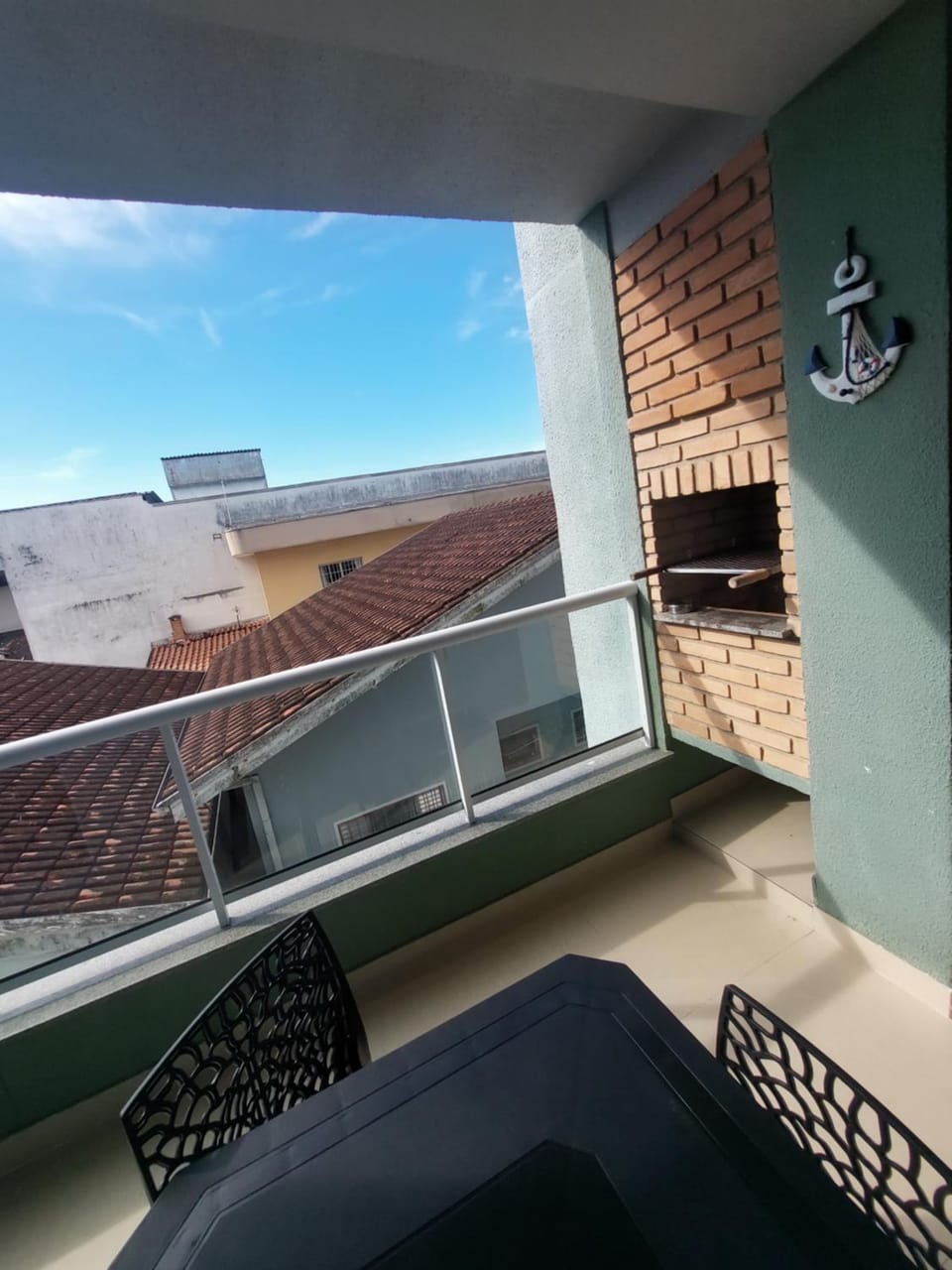 Apartamento Ubatuba a 200mt da praia, 2 quartos, varanda gourmet, piscina, Wi-Fi Apartment in Ubatuba