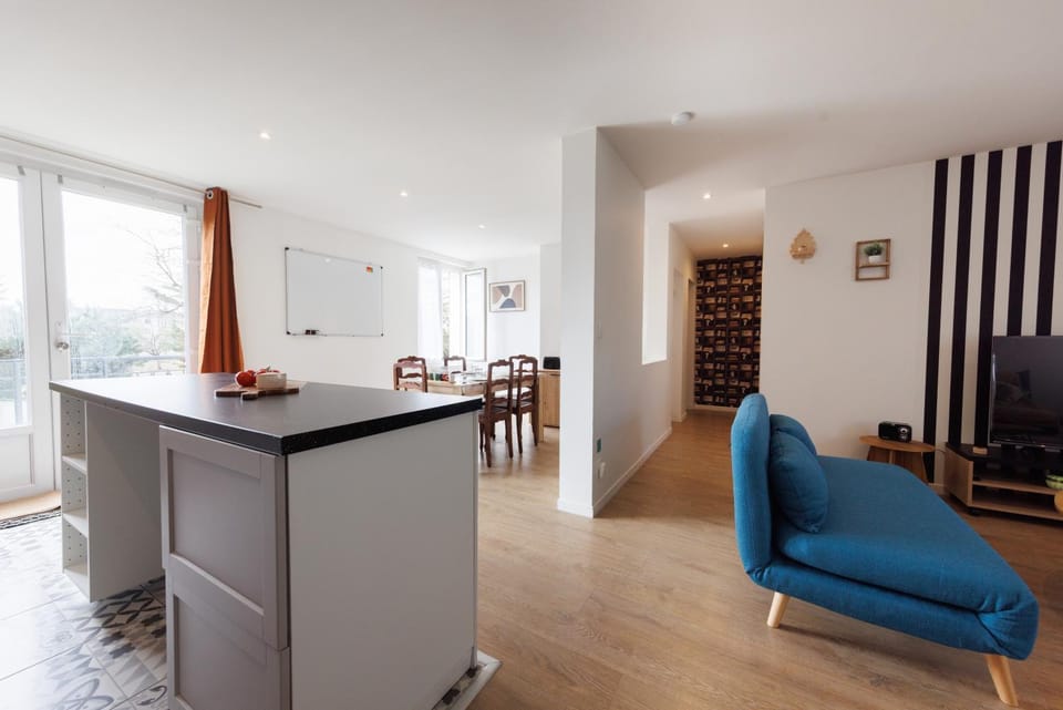 Communal lounge/ TV room, Seating area