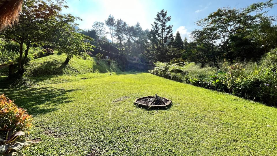 Villa Kay View Villa in Cisarua