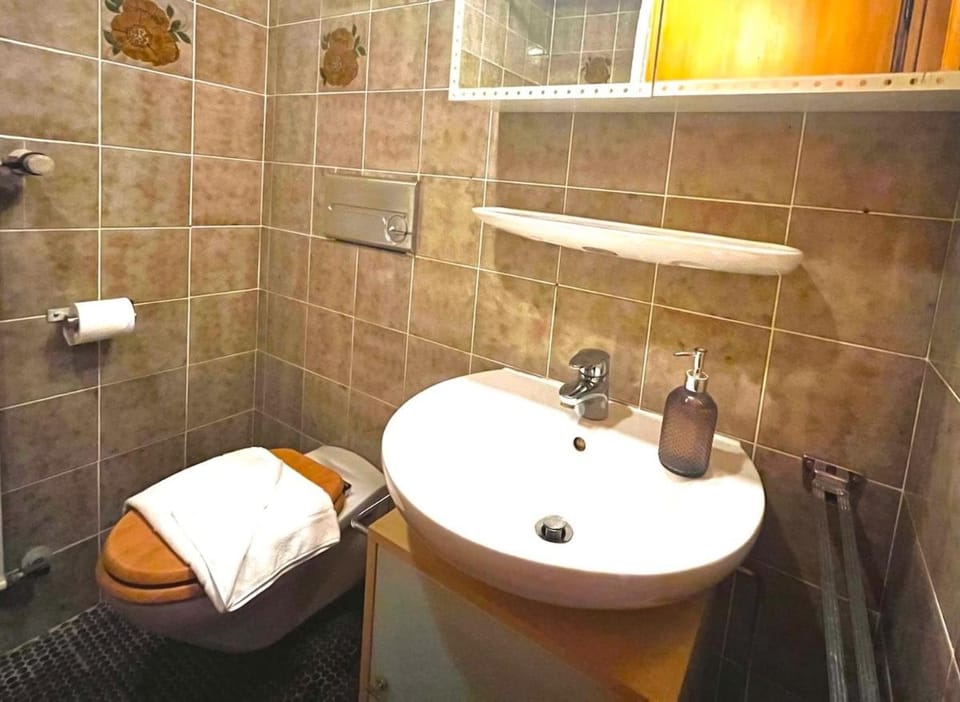 Ferienwohnung Alpenglühen - mit Sauna & Frühstück Apartment in Schliersee
