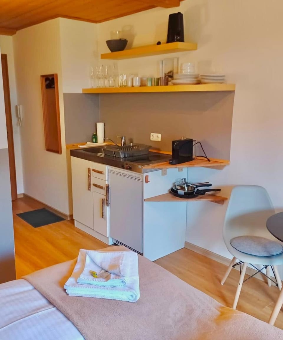 Ferienwohnung Alpenglühen - mit Sauna & Frühstück Apartment in Schliersee