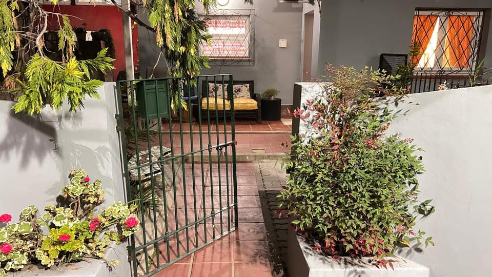 Patio, Facade/entrance, Garden, Lobby or reception, Garden view