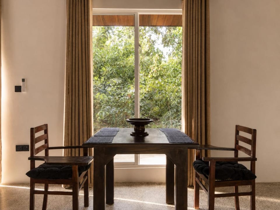 View (from property/room), Seating area, Garden view
