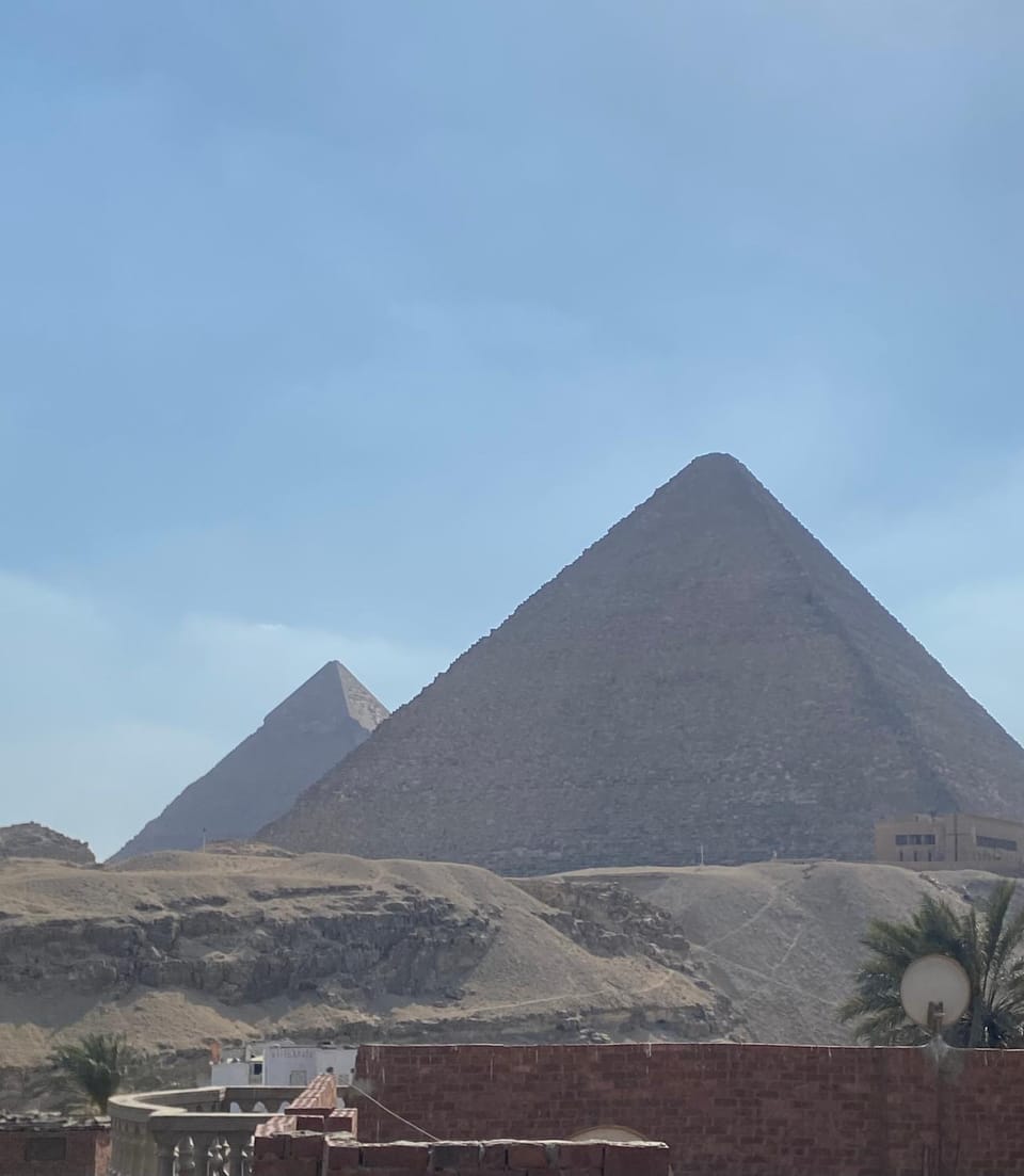 King of the view pyramids Bed and Breakfast in Egypt