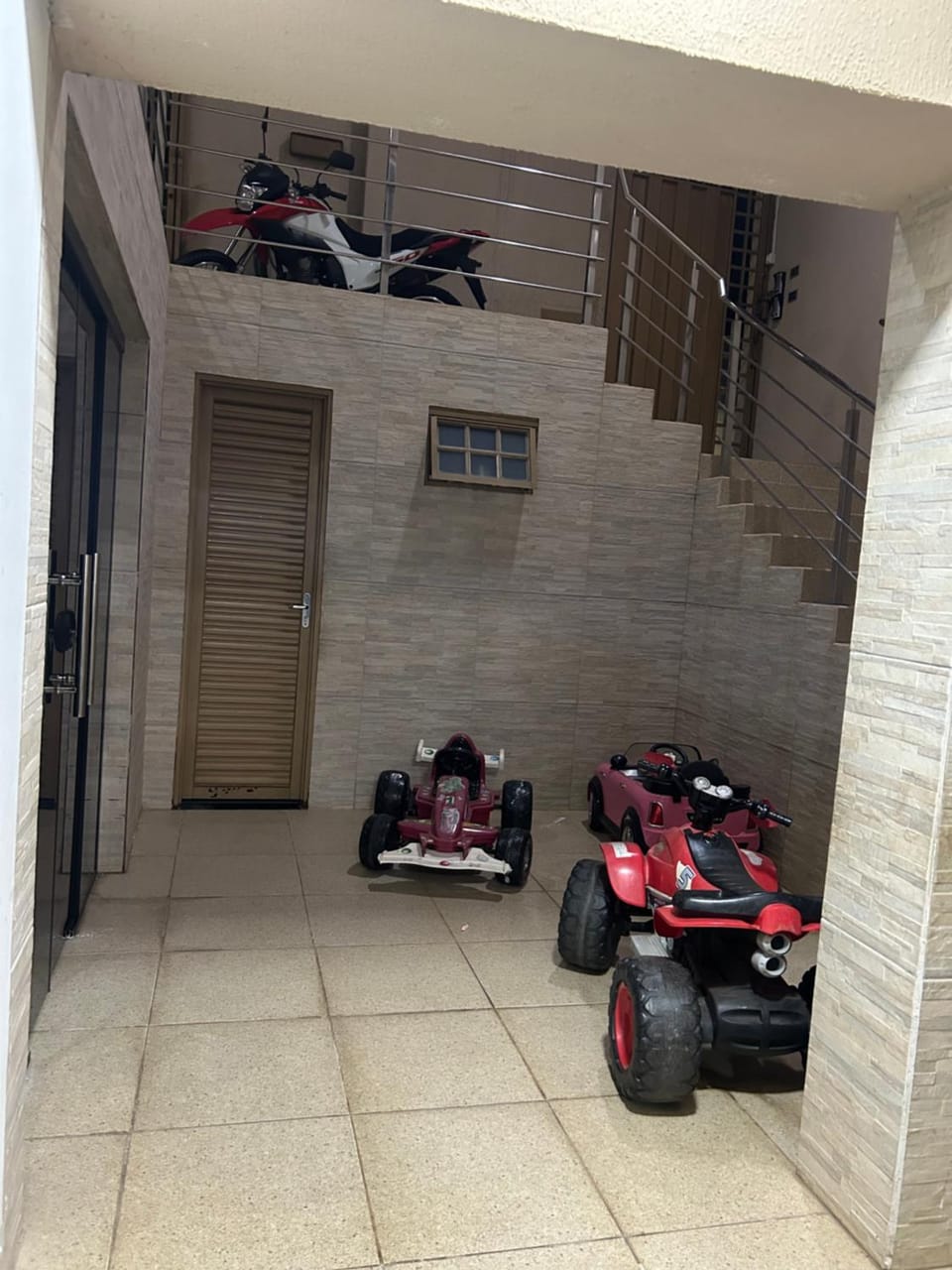 Aaaaa Aaaa House in Goiania