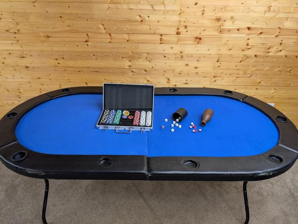 Mystic Valley -Full Game Room House in Shakopee