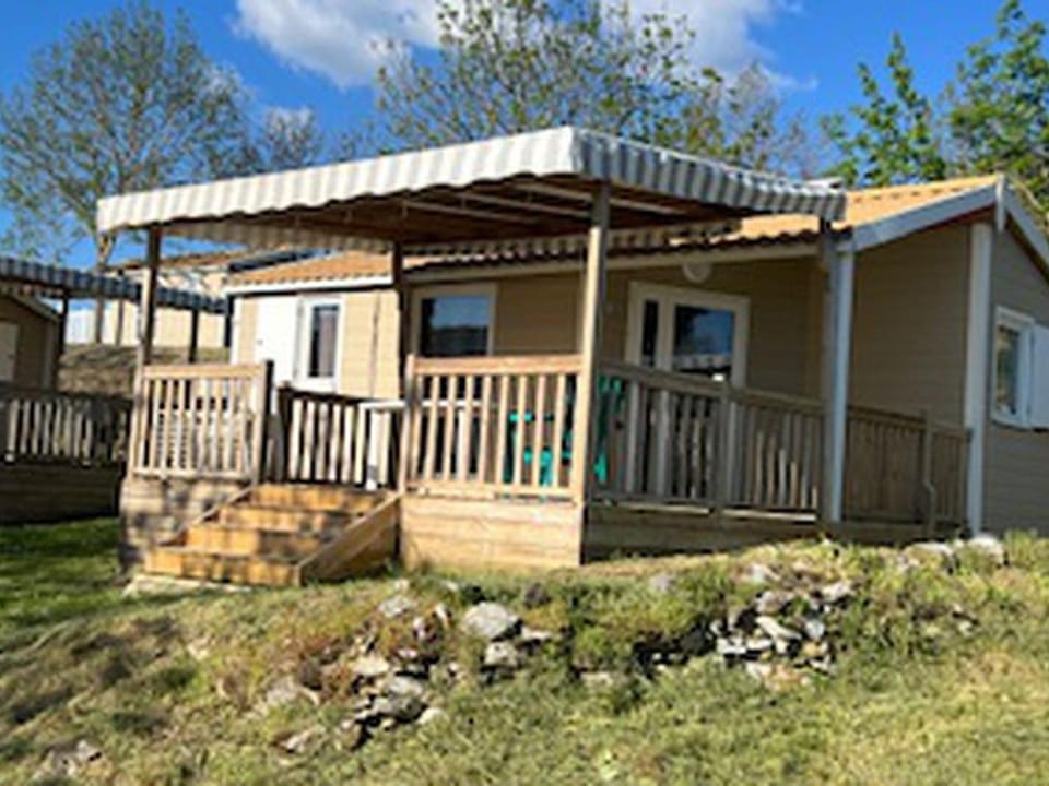 Chalet accueillant, animaux OK - 6 pers. - API-1-52-2353 Campground/ 
RV Resort in Occitanie