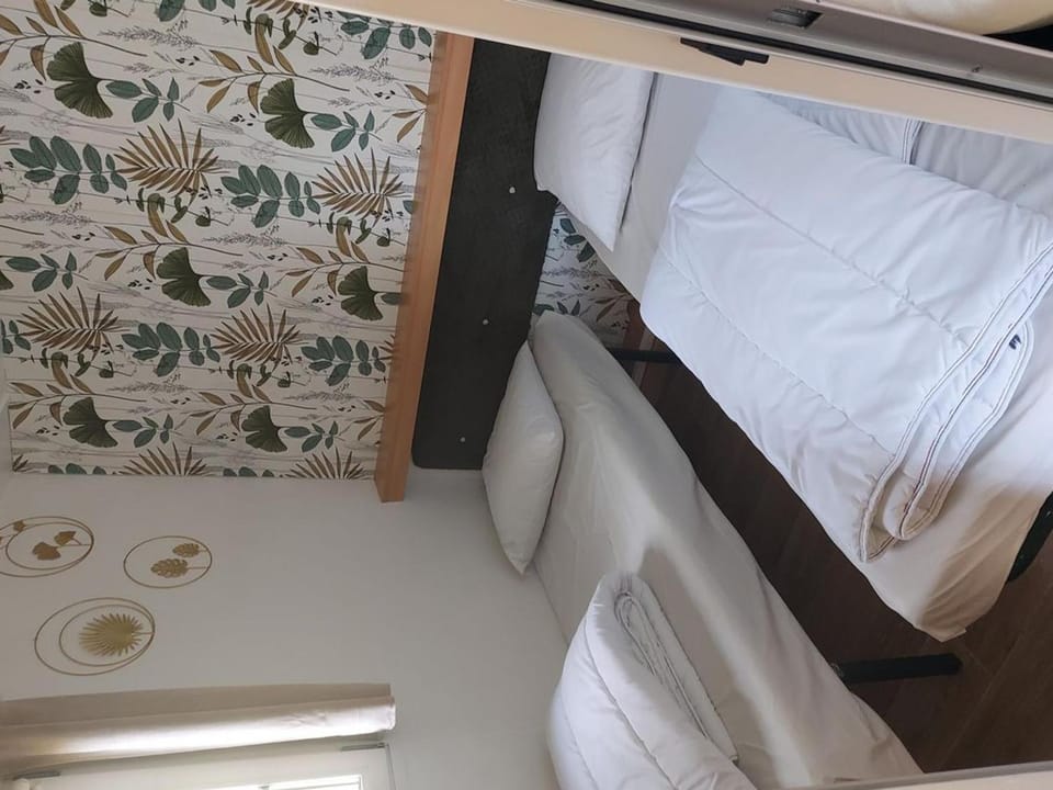 Mobil-home climatisé - 4 pers. - API-1-52-2364 Campground/ 
RV Resort in Nouvelle-Aquitaine