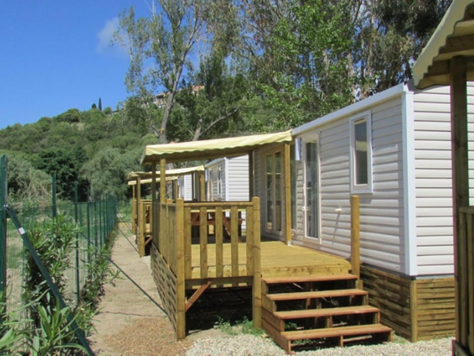 Mobil home acceptant animaux - 2 pers. - API-1-52-2366 Campground/ 
RV Resort in Saint-Florent