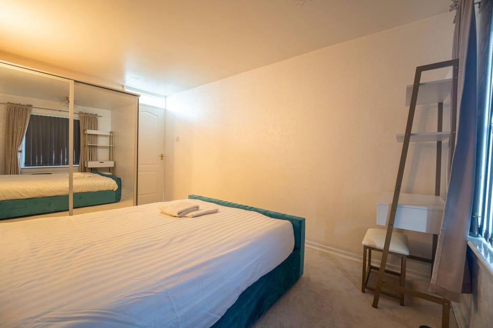 East Kilbride 1BHK Apartment with free parking Apartment in East Kilbride