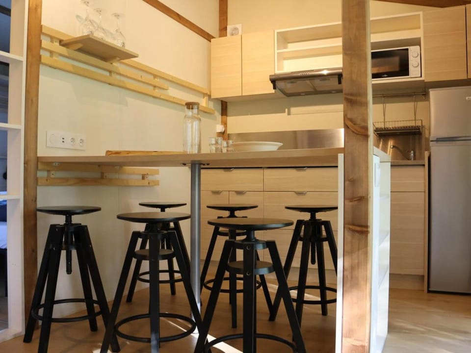 Chalet chaleureux, animaux acceptés - 7 pers. - API-1-52-2456 Campground/ 
RV Resort in Auvergne-Rhône-Alpes