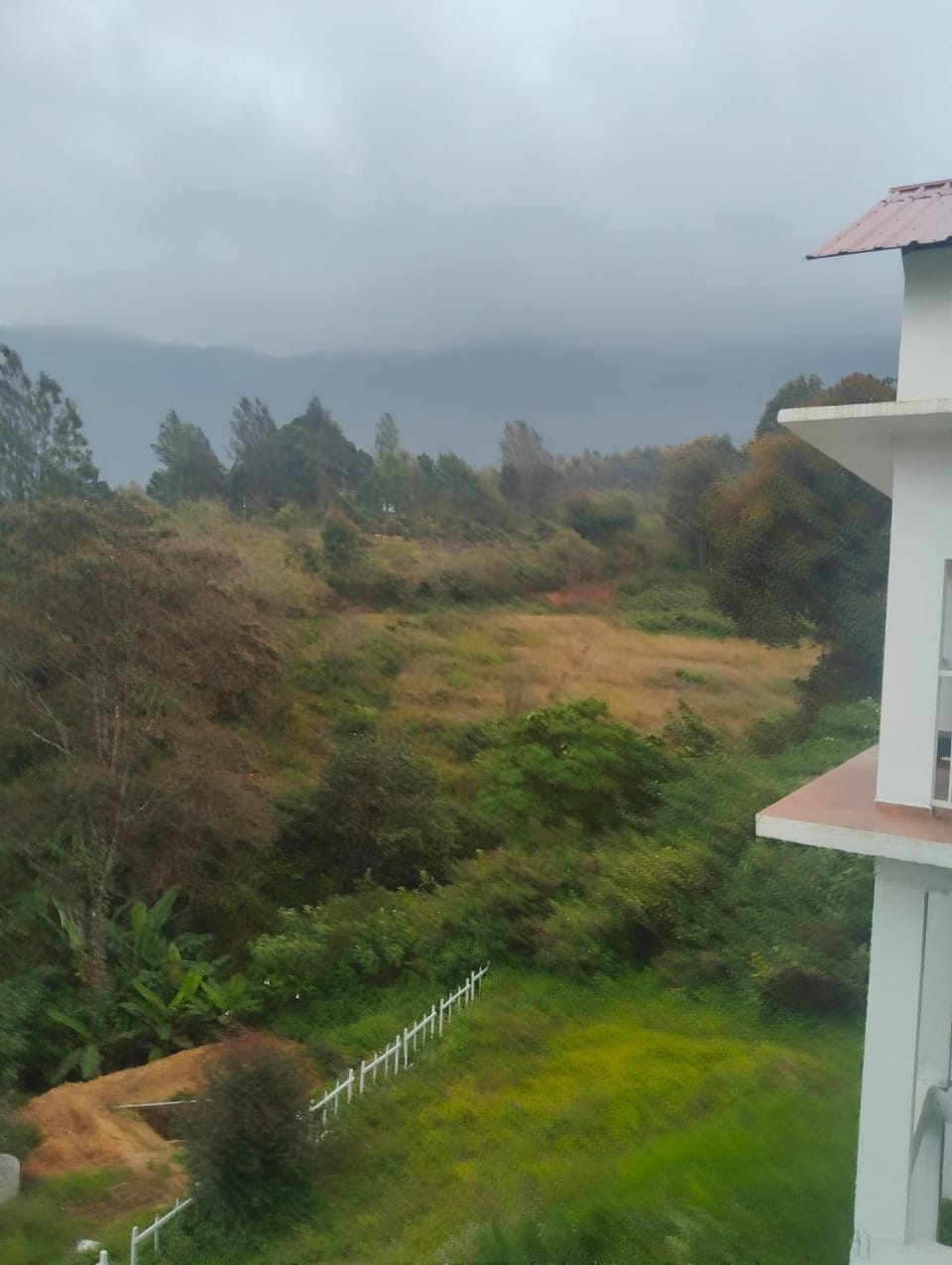 Kanthaloor Grand View Cottage House in Kerala