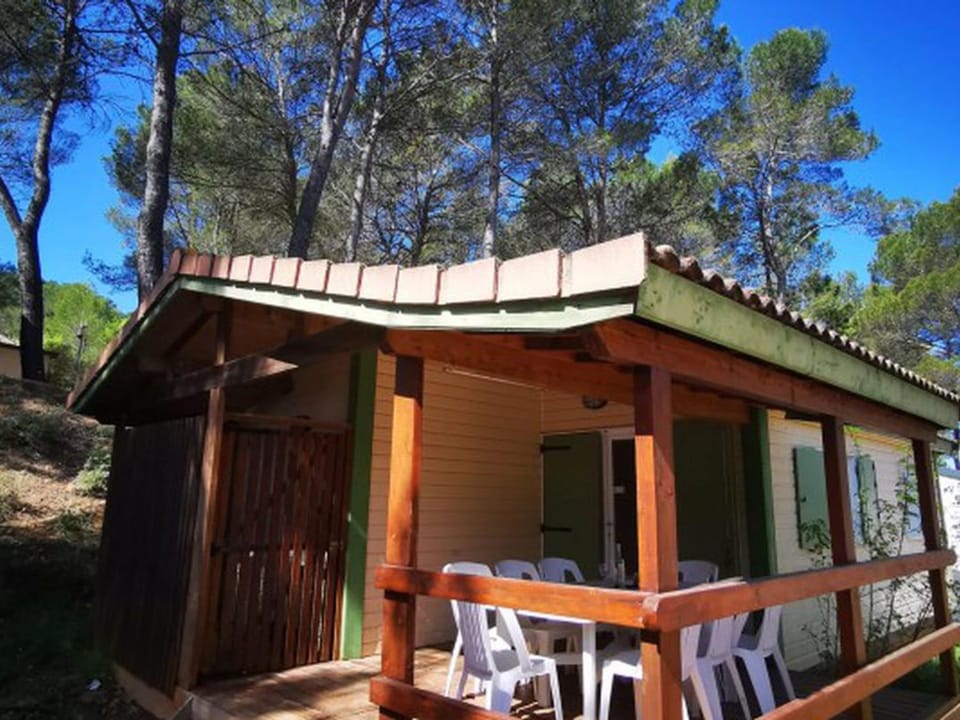 Chalet avec climatisation - 7 pers. - API-1-52-2543 Campground/ 
RV Resort in Salernes