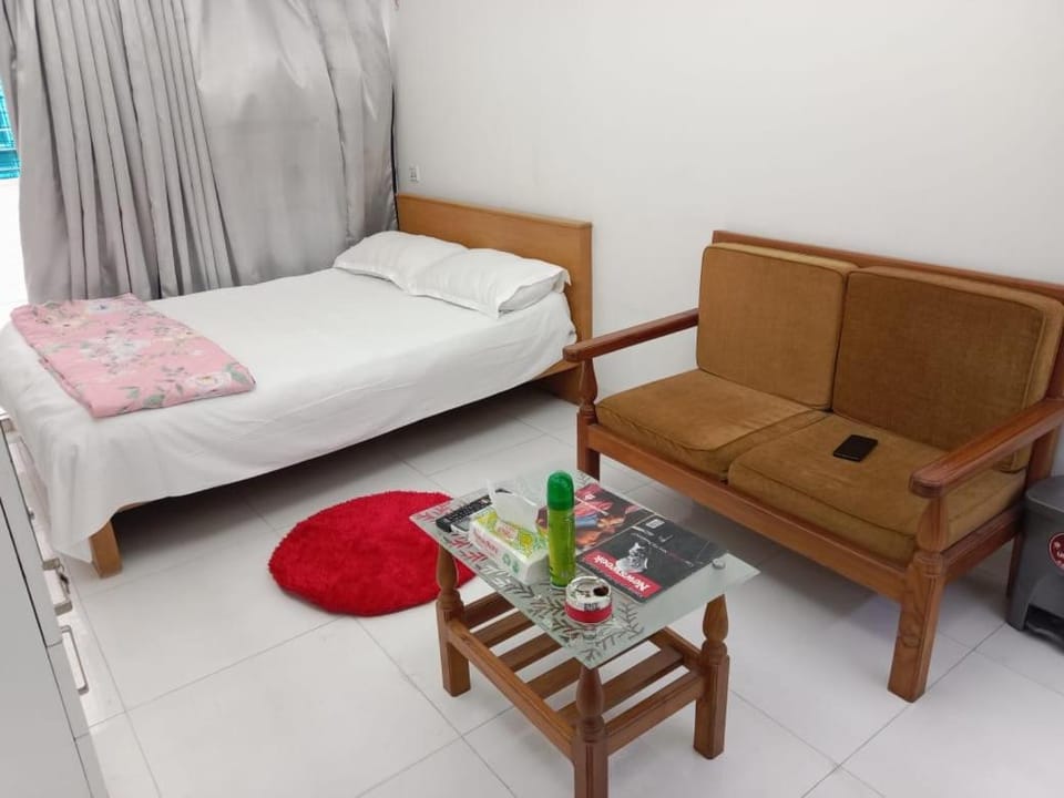 Cheapest Cozy Studio Apartment Tv Ac Netflix Apartment in Dhaka