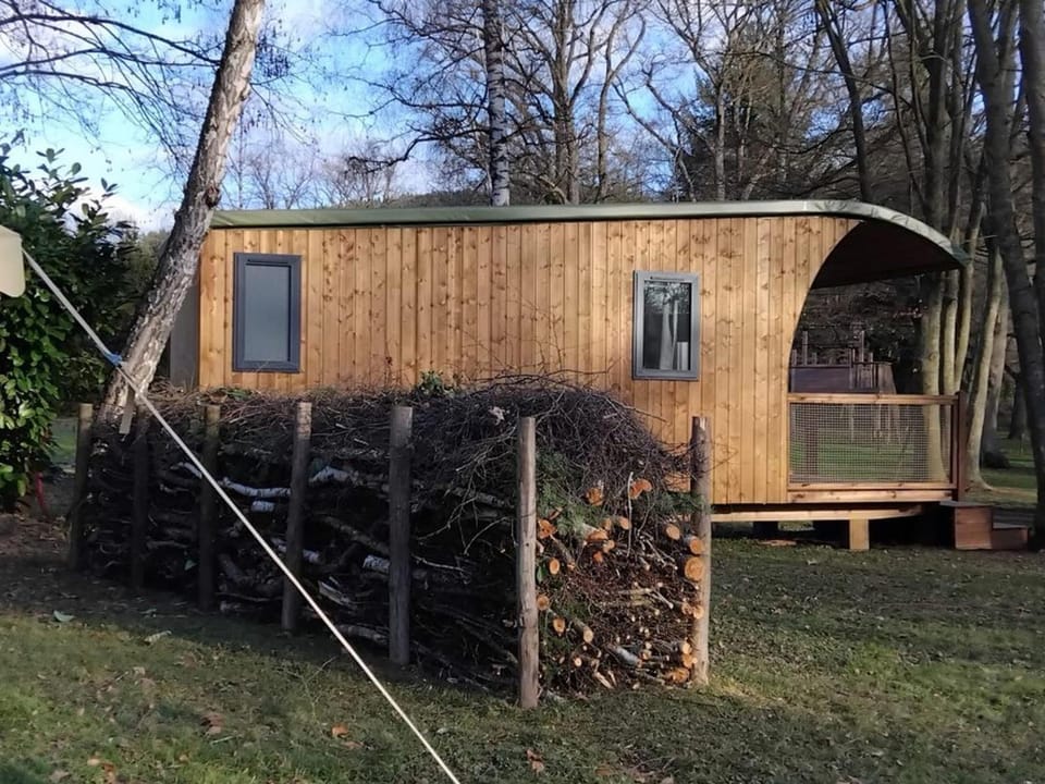 Mobil home - 2 pers. - API-1-52-2639 Campground/ 
RV Resort in Auvergne-Rhône-Alpes