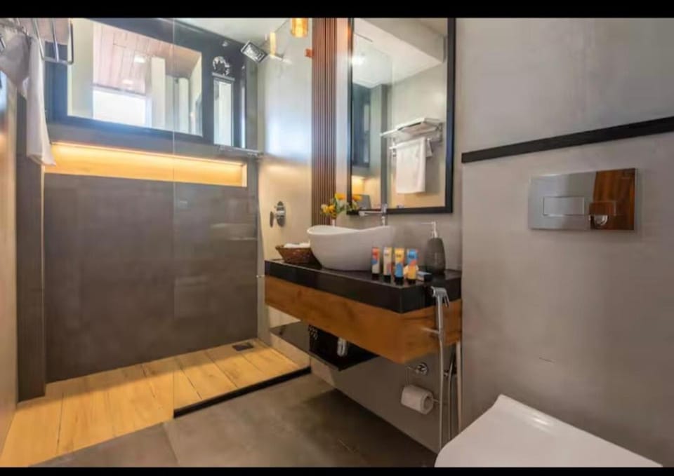 Luxury Evara Villa Pool LakeView, Pawna Lonavala Villa in Maharashtra