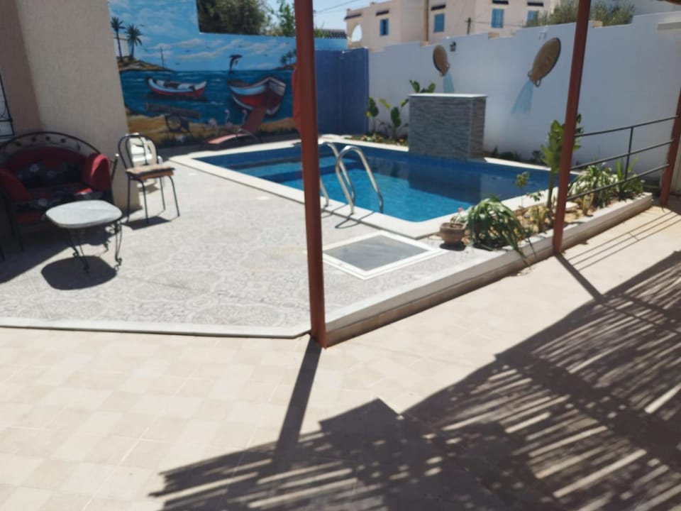 Swimming pool, Swimming pool, sunbed