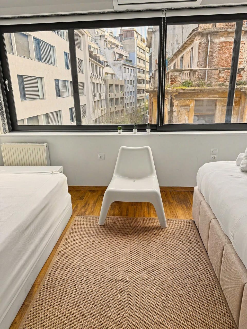 View (from property/room), Photo of the whole room, Seating area