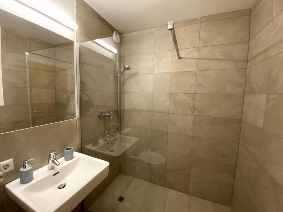 E2 neu renovierte Wohnung mit Aussicht Apartment in Bregenz