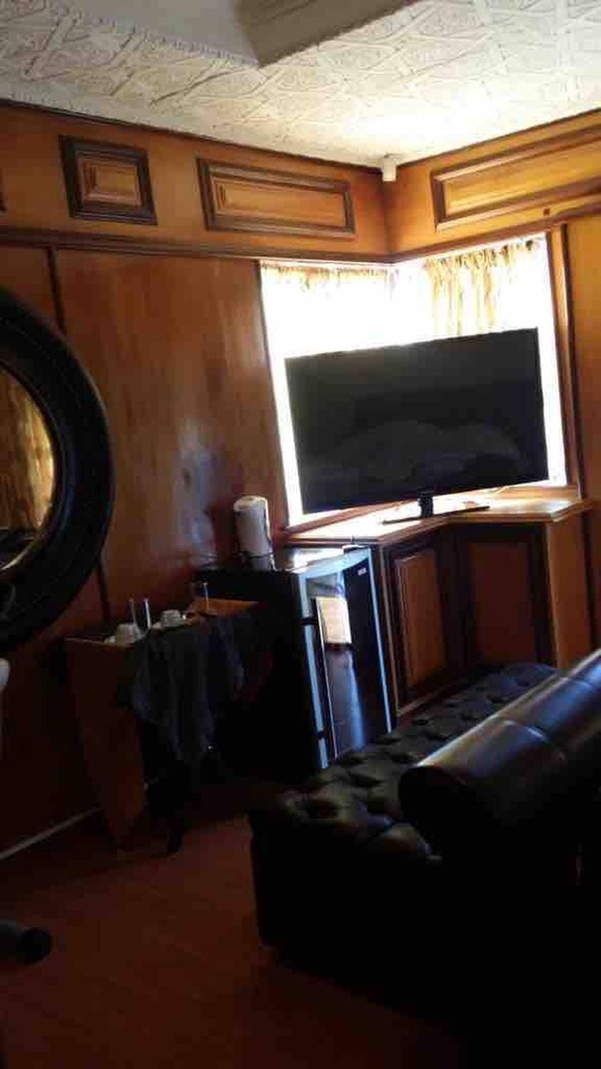 Communal lounge/ TV room, TV and multimedia, Living room