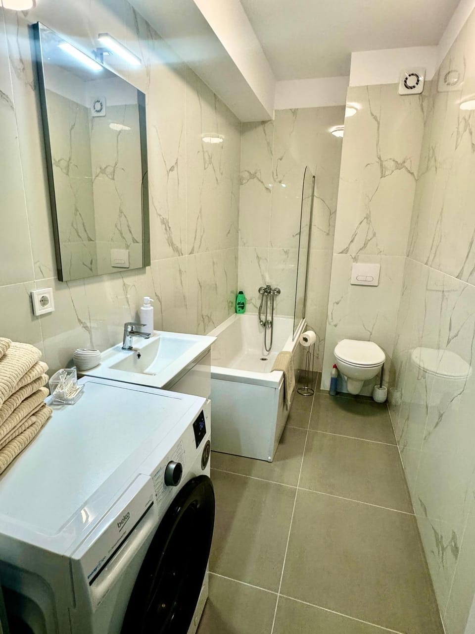 Bathroom, Bath