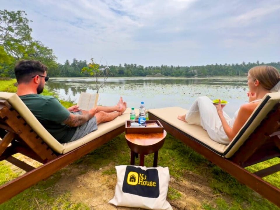 View (from property/room), Lake view, sunbed