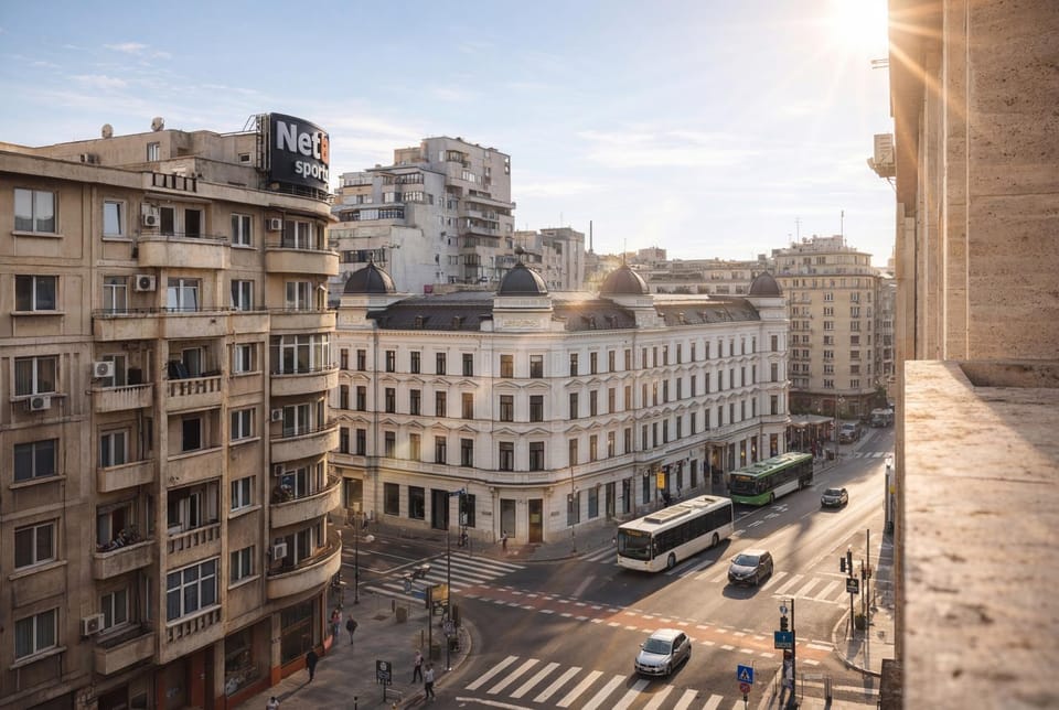 Property building, Day, Neighbourhood, City view, Street view, Location