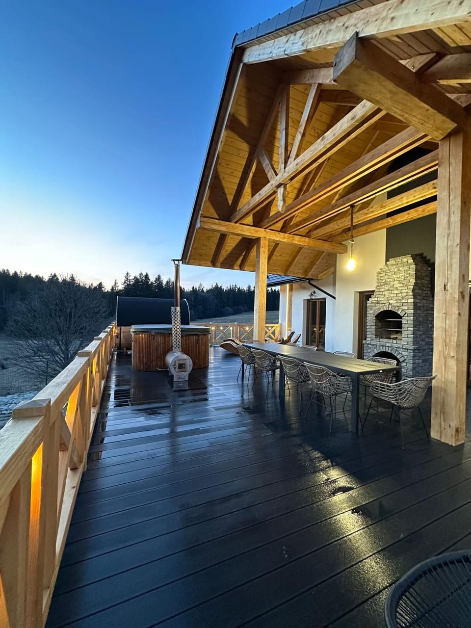 BBQ facilities, Sauna, Balcony/Terrace, fireplace