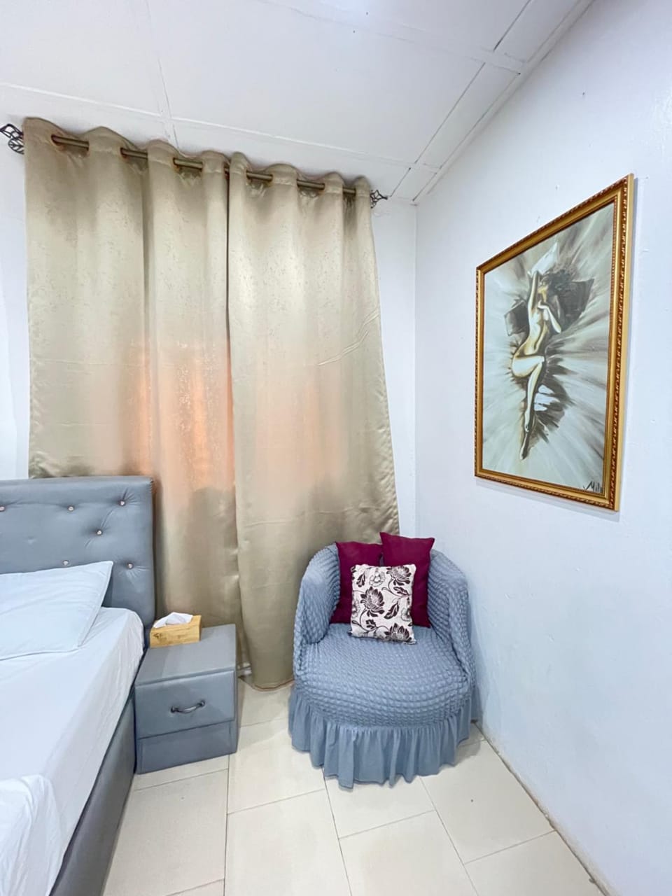 Comfy 1-Bedroom Apartment on a traffic Free St Apartment in Accra
