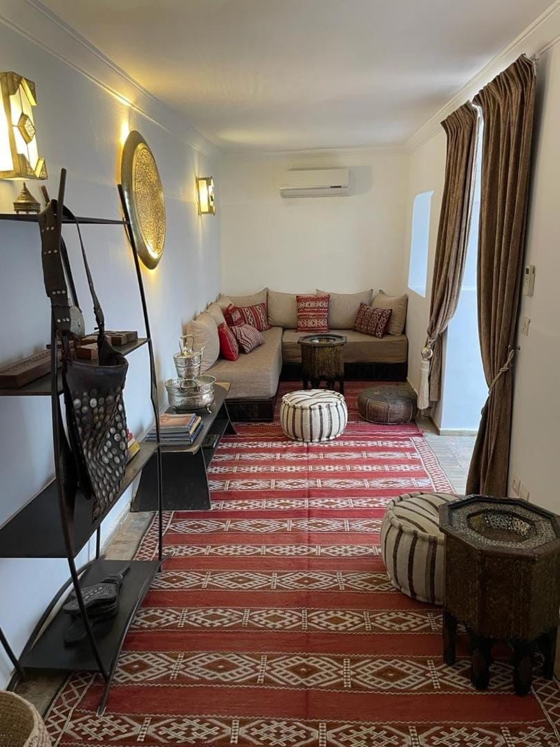 JOLI RIAD intimate and elegant with private pool House in Marrakesh