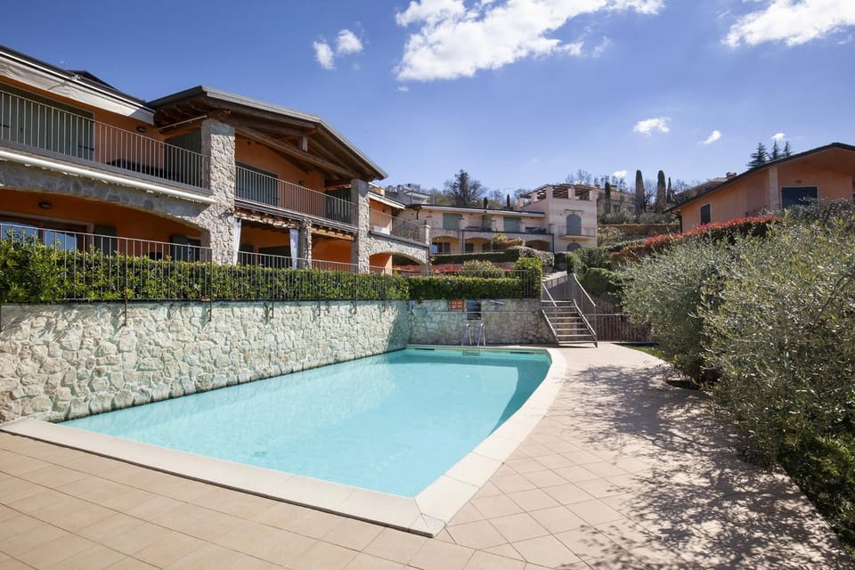 Apartment Laghetto with Pool Apartment in Torri del Benaco