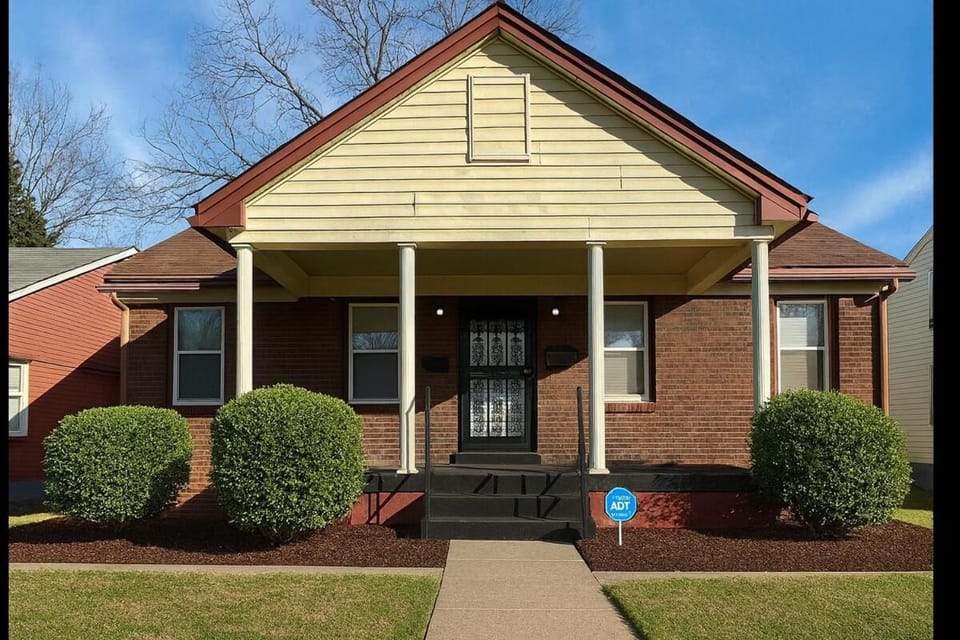 Private Duplex Sleeps 8 2 Units Near Midtown House in Memphis