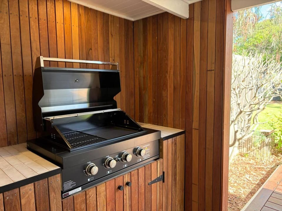Patio, BBQ facilities, Garden, Garden view