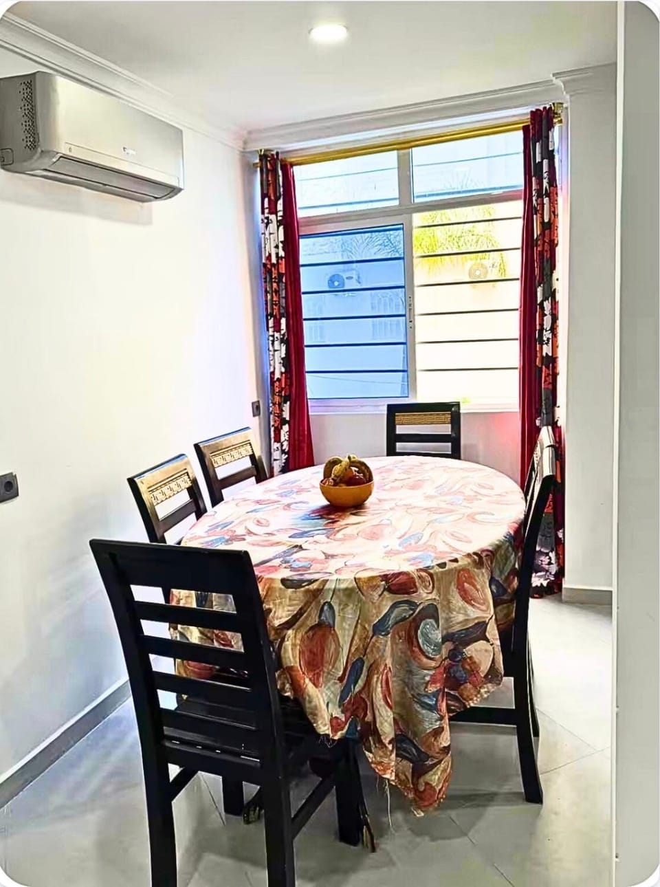 Dining area, Meals, Meals