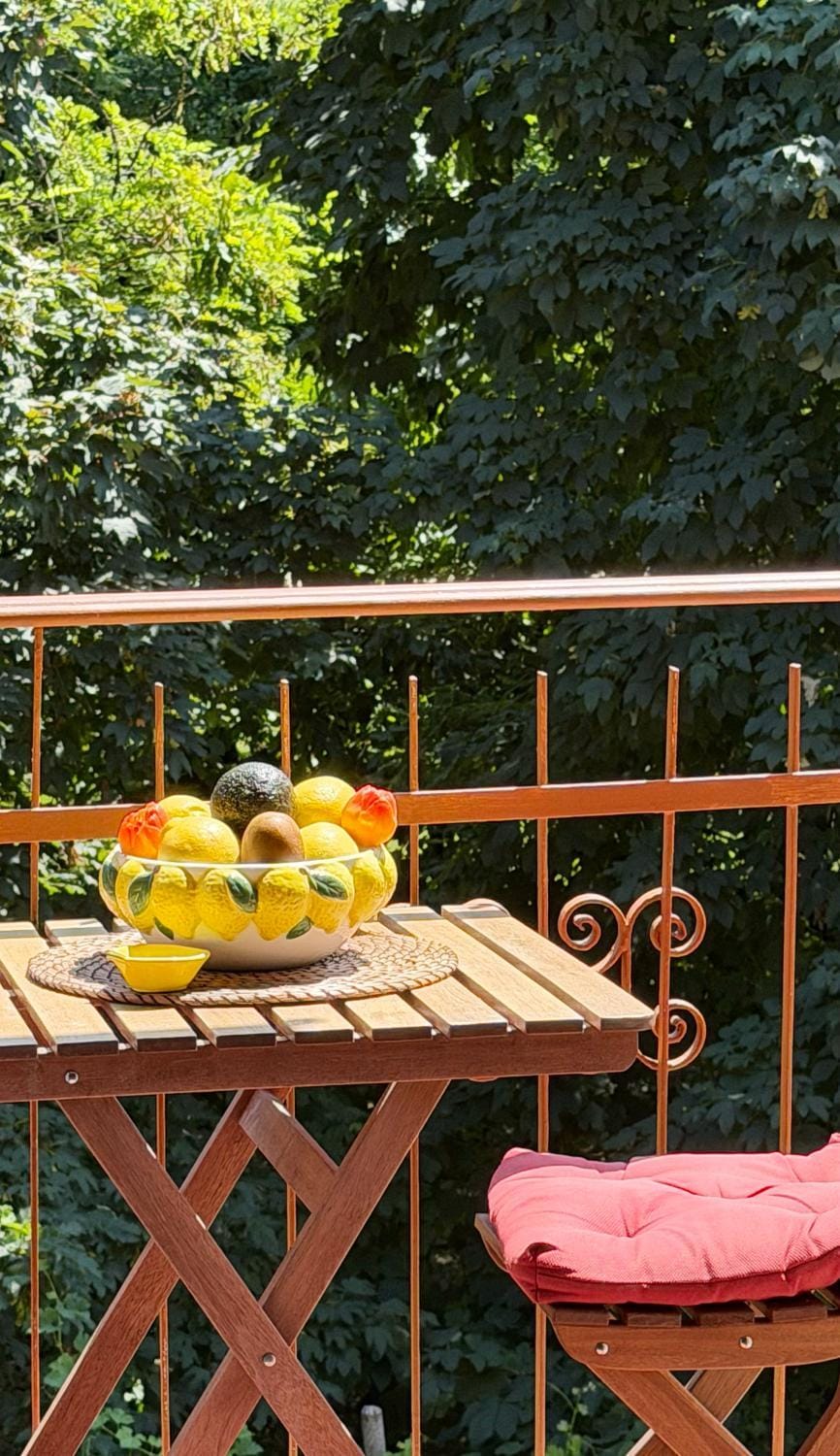 Patio, Spring, Day, Garden, View (from property/room), Balcony/Terrace, Dining area, Garden view