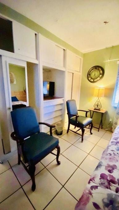2BR Hollywood Retreat w/ Garden, BBQ & Parking Apartment in Hollywood