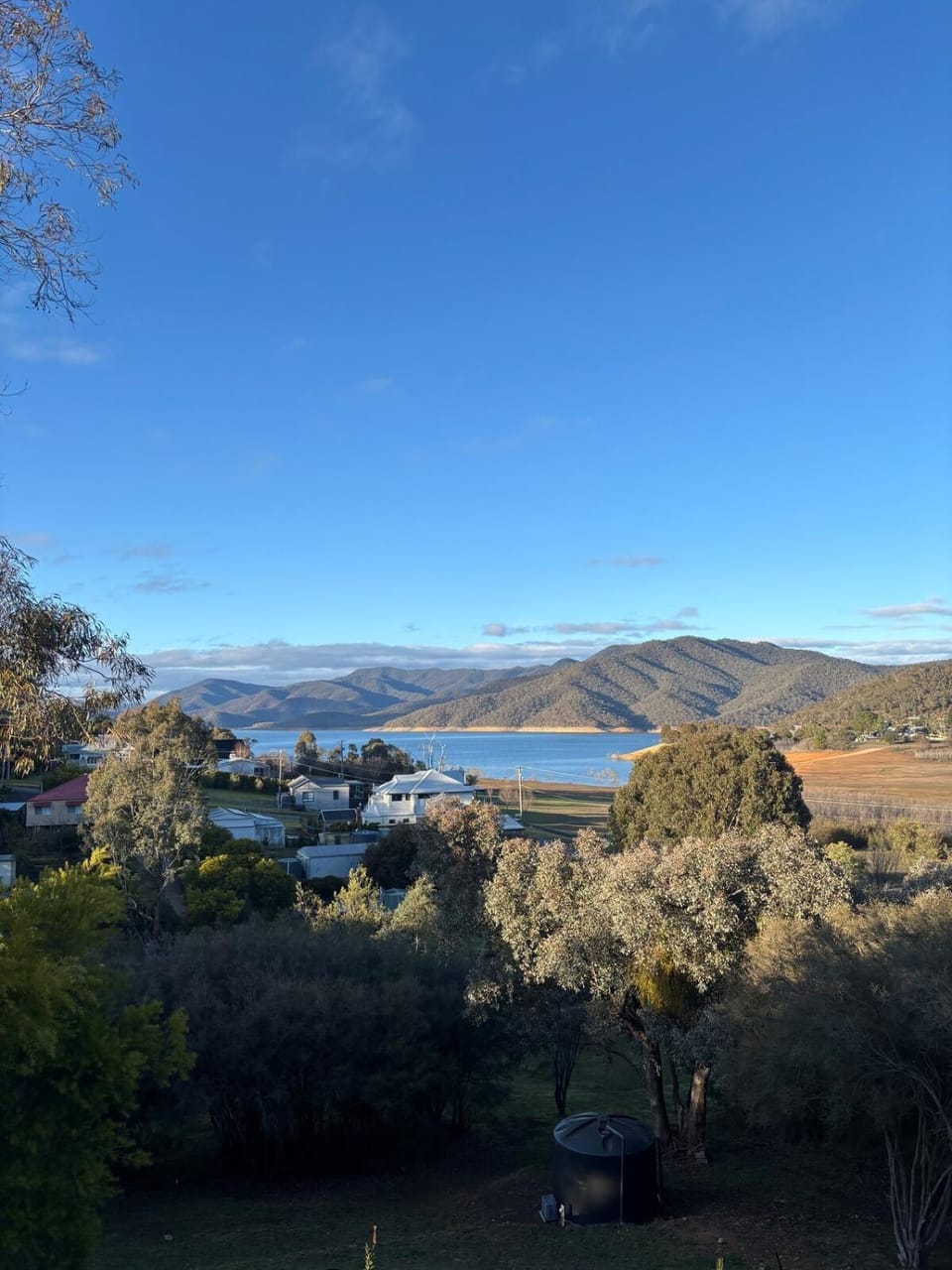 Lakeside Guest Suite Modern & Peaceful Apartment in Goughs Bay