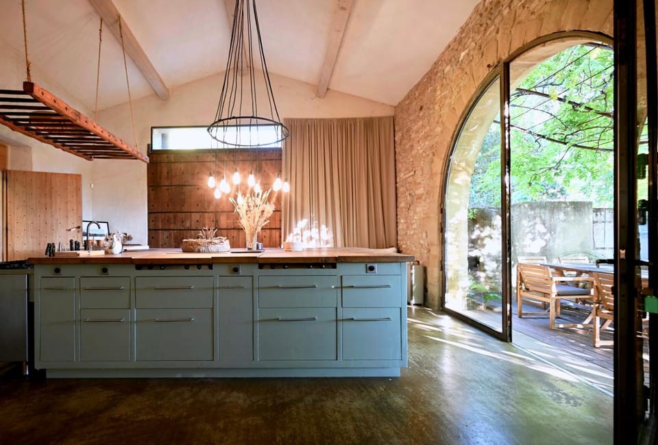 Magnifique Mas avec Piscine et Hammam à 5 min d'Uzès Villa in Provence-Alpes-Côte d'Azur
