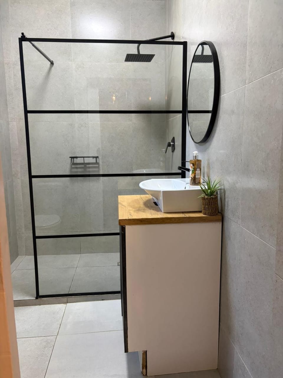 Lazy Bird Retreat For 2 Apartment in Sandton