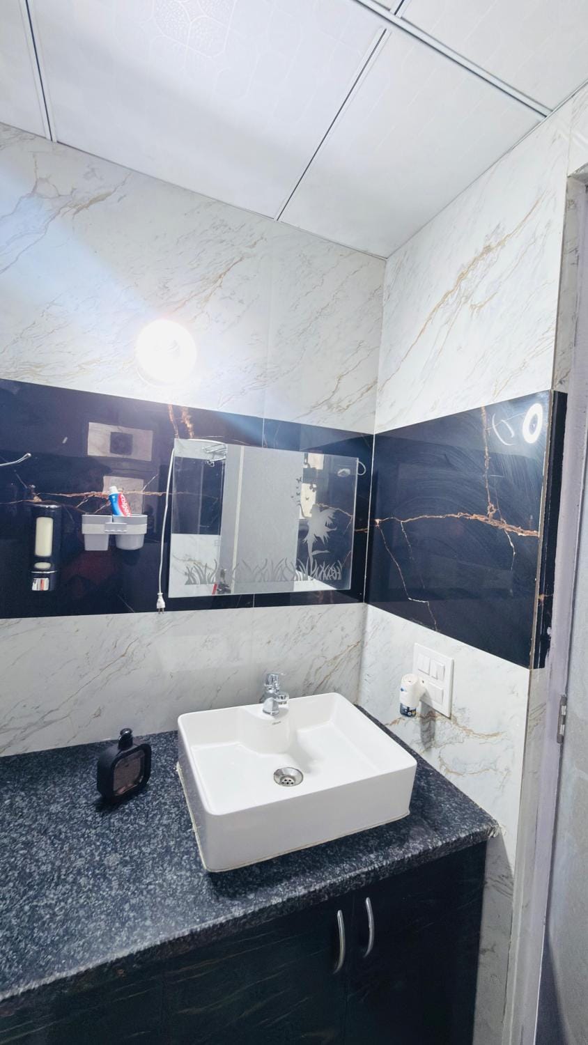 Fusion ufaria Mall Apartment in Noida