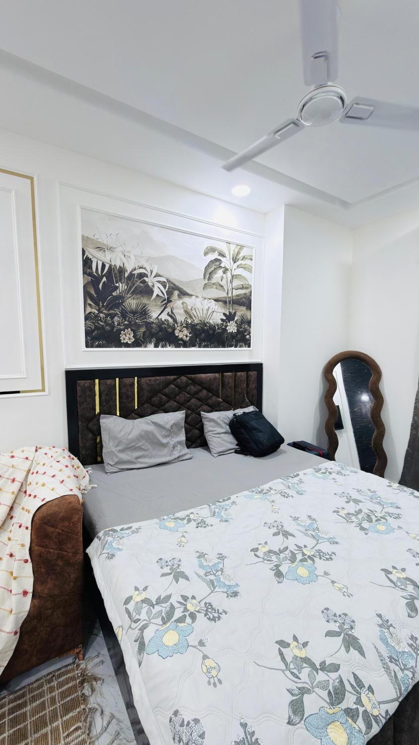 Fusion ufaria Mall Apartment in Noida