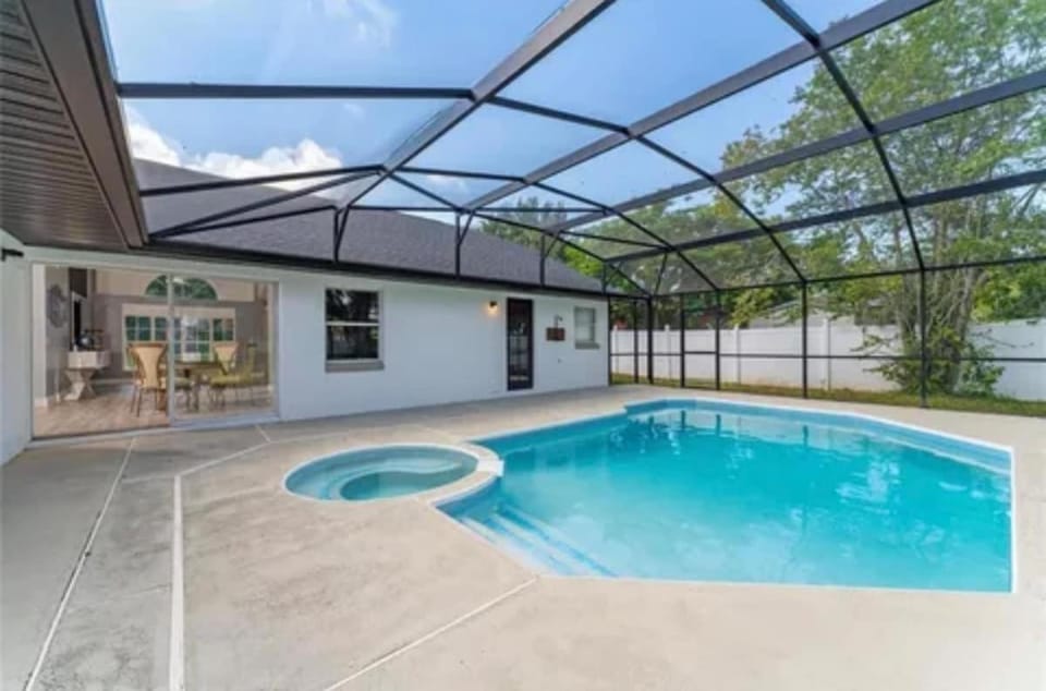 Hosted by Pierre House in Poinciana