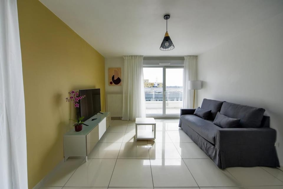 Modern 2-bedroom apartment, 6 people, 40 min from PARIS Apartment in Île-de-France