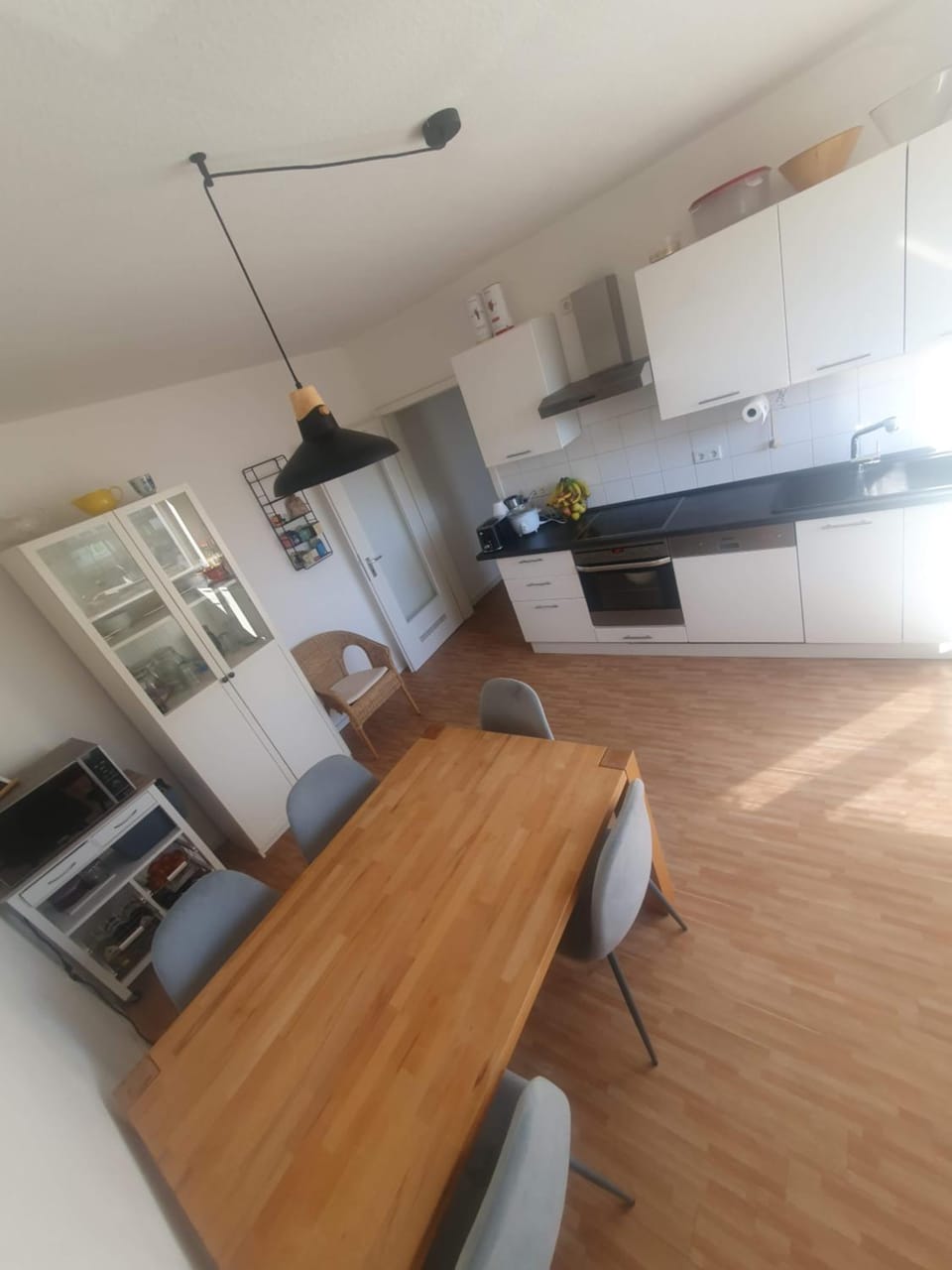 Angenehmes privatzimmer Vacation rental in Cologne