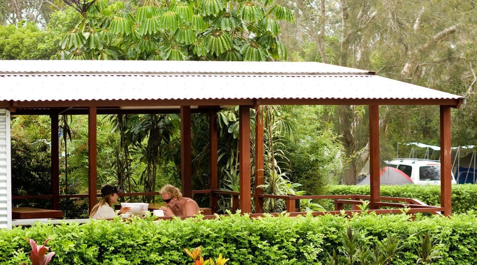 BBQ facilities, Communal kitchen