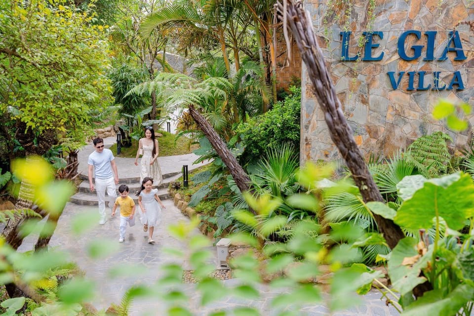 Khu nghỉ dưỡng Lê Gia villa Campground/ 
RV Resort in Hanoi
