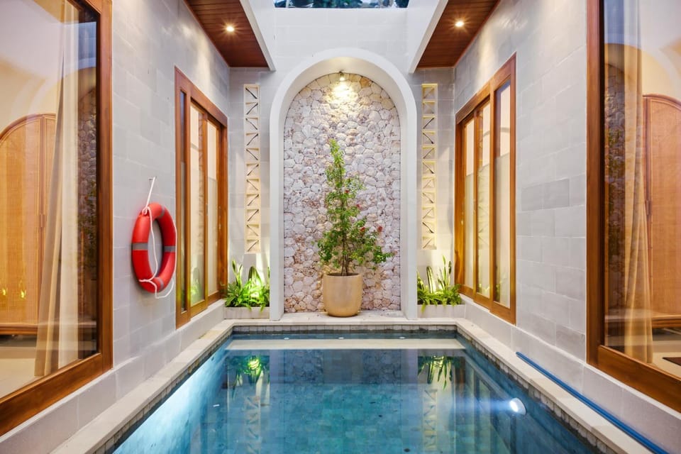 Pool view, Swimming pool