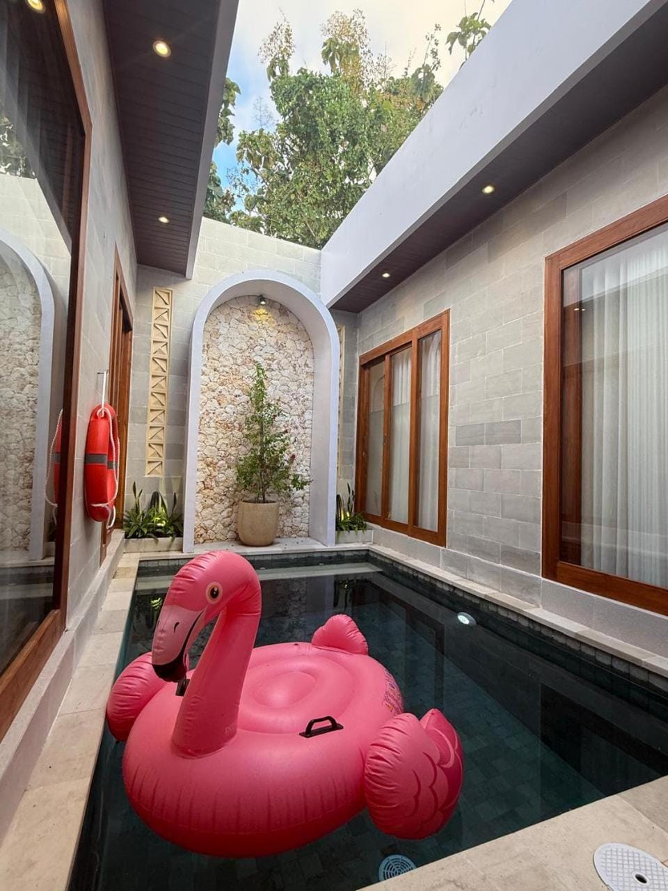 Patio, Pool view, Swimming pool